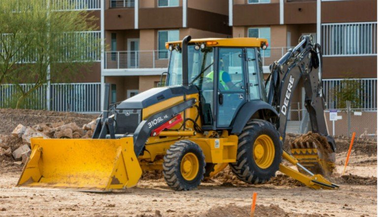 Backhoe Loader Digger Rental, 4X4, Deere 310SL-HL 17' Depth (1)