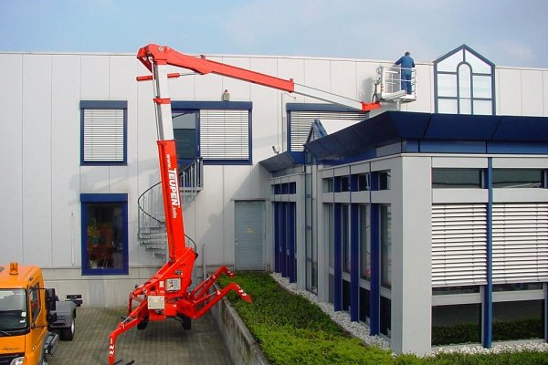 Rent a 75' Tracked Spider Lift, Teupen 75' or CTE 75' (1)
