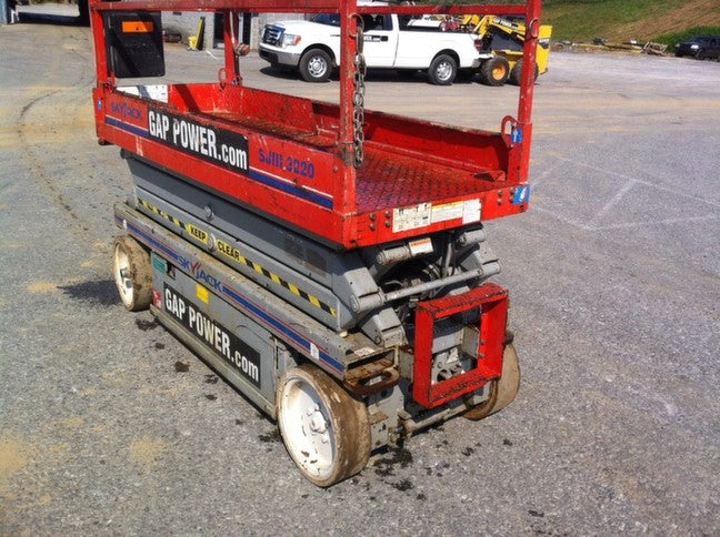 2007 Skyjack SJIII3220 20' Scissor Lift (1)