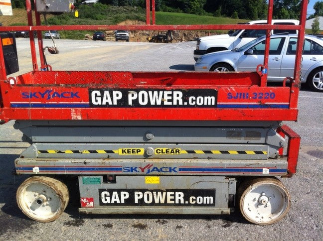2007 Skyjack SJIII3220 20' Scissor Lift (2)