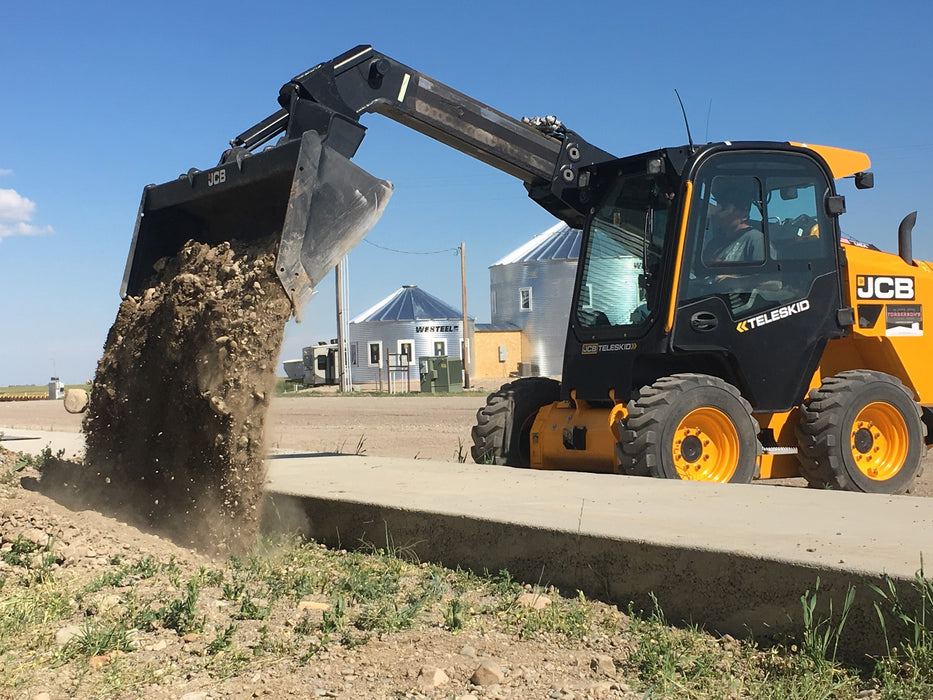 Teleskid Wheeled Skidloader