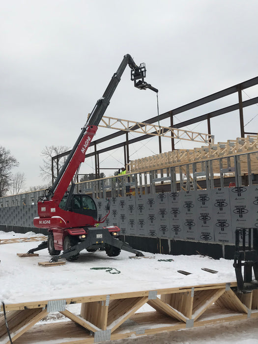 Magni Rotating Telehandler Roto Boom 82' 13,000 lbs