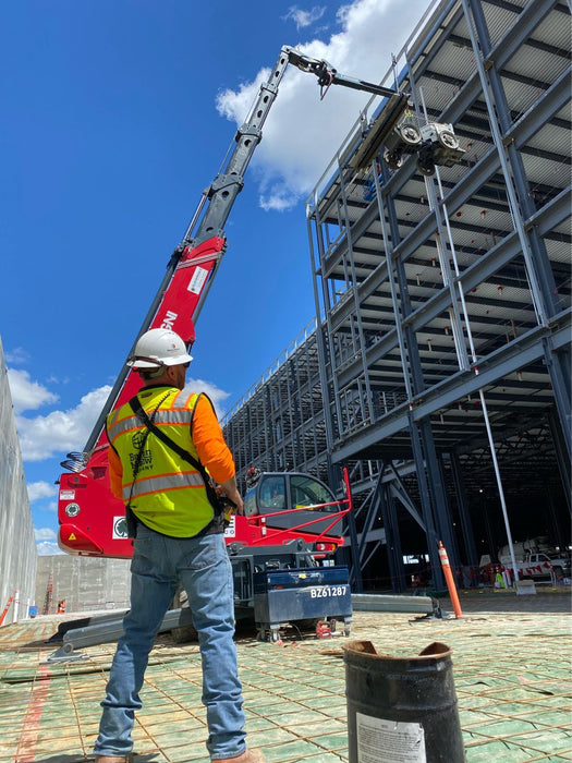 Magni Rotating Telehandler 98' 13,000 lbs Roto Boom