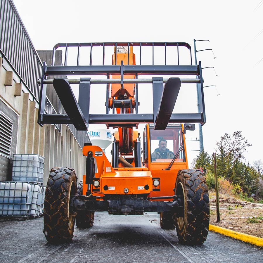 .Option. No Charge Extra. 72" 60" 48" Wide Fixed Carriage for Telehandler