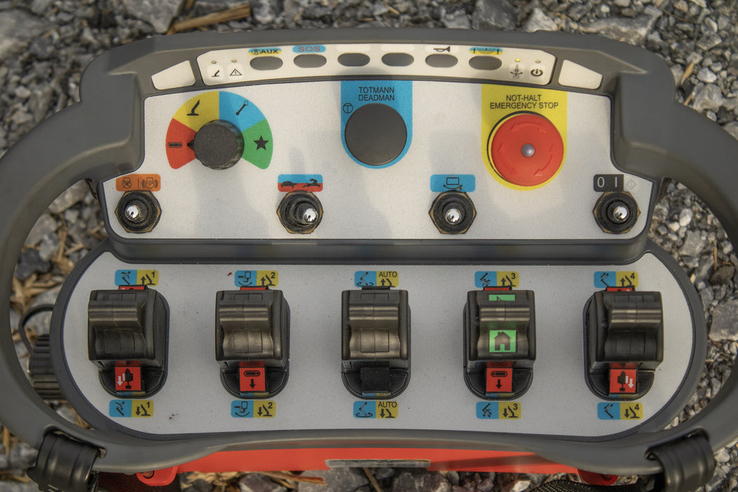 Rent a 89' Tracked Spider Lift, Teupen 89'