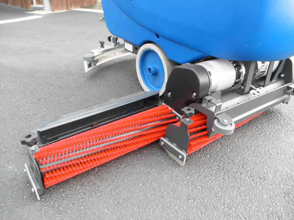 Floor Scrubber, 28" Cylindrical, Battery Powered (0)