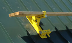 Standing Seam Roof Bracket Rental, 1 Bracket (1)