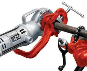 Pipe Threader, 700 Power Drive, 1/8" - 2" Capacity (1)
