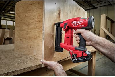 Narrow Crown Stapler 18 Gauge, Cordless (1)