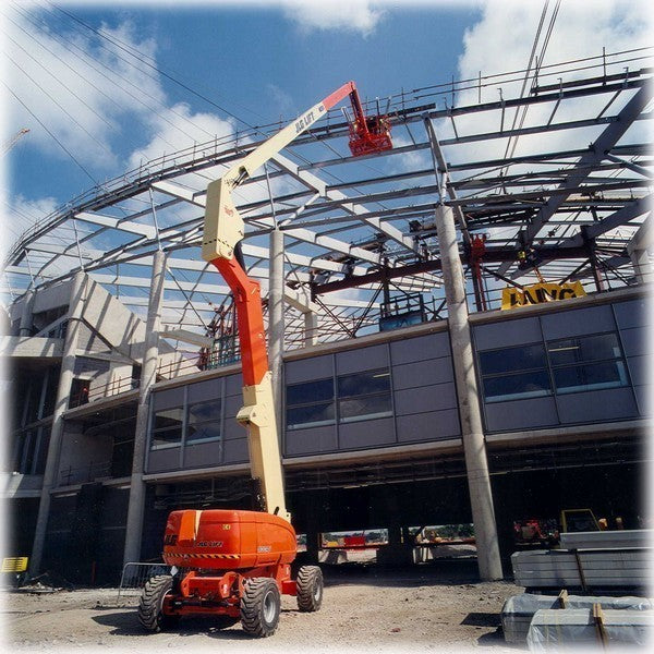 Rent JLG 860AJ 80' Articulated Boom Lift (2)