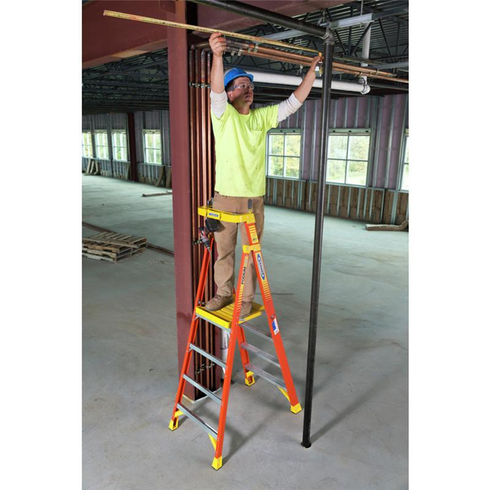 PD6204 Type IA Fiberglass Podium Ladder