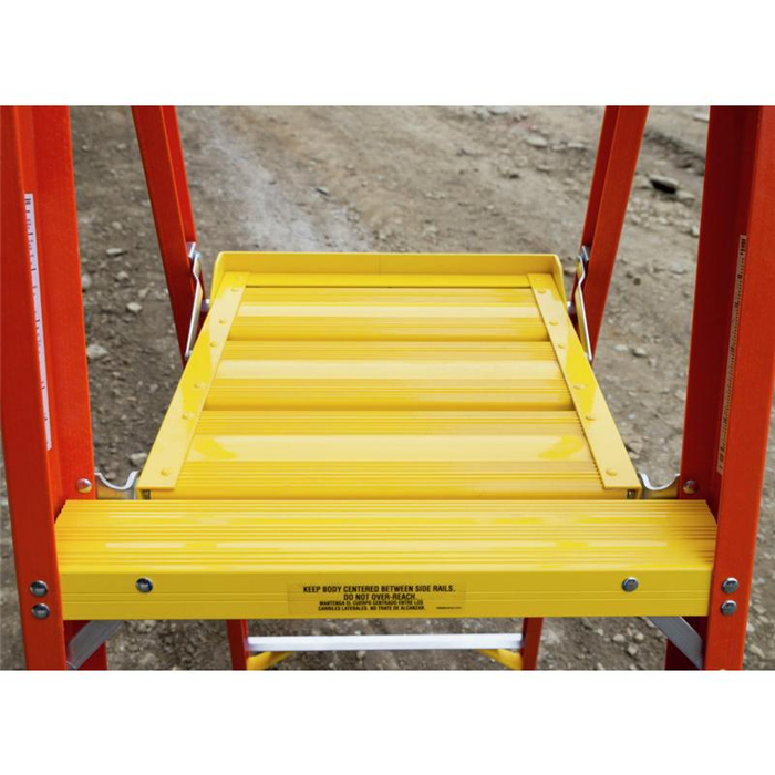 PD6204 Type IA Fiberglass Podium Ladder