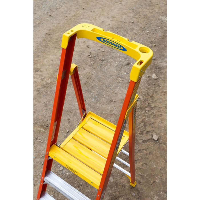 PD6204 Type IA Fiberglass Podium Ladder