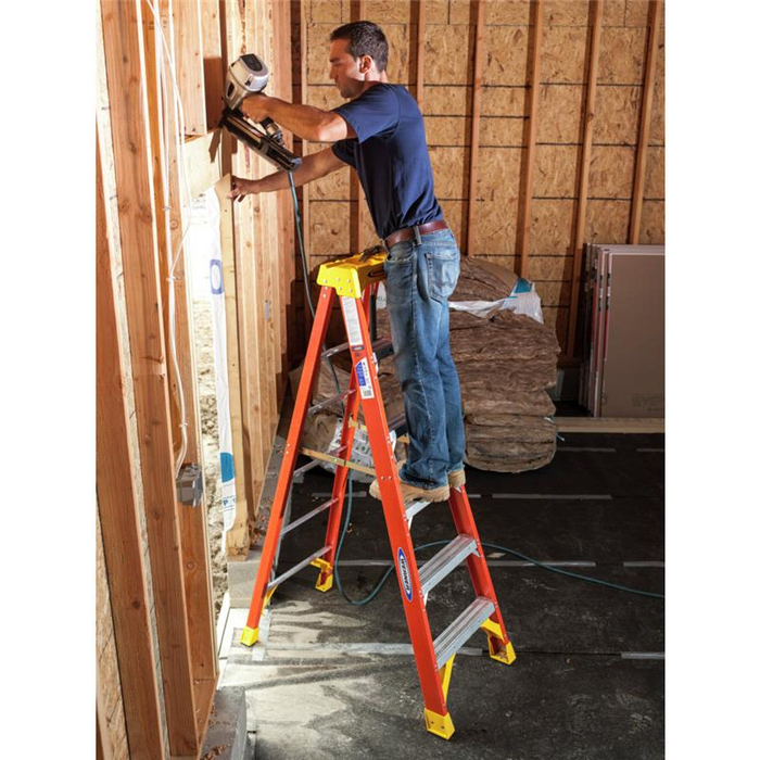 6206 6 ft Type IA Fiberglass Step Ladder