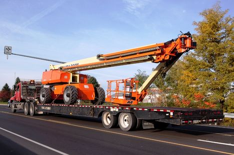 Rent JLG 135' Boom Lift Diesel 4x4 (3)
