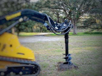Auger Attachment Stand On Loader. Has Bobcat MT85 / MT100 Plate (1)
