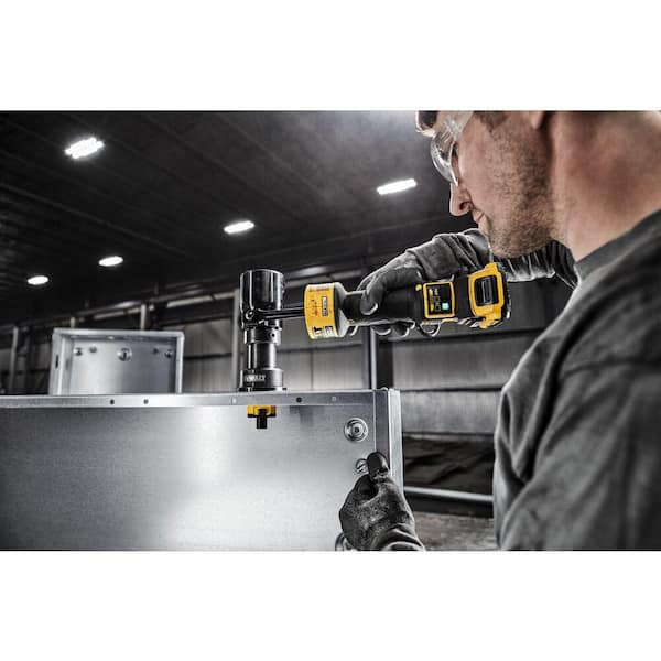 20V Battery Hydraulic Knockout Set Rental, 1/2"-4"