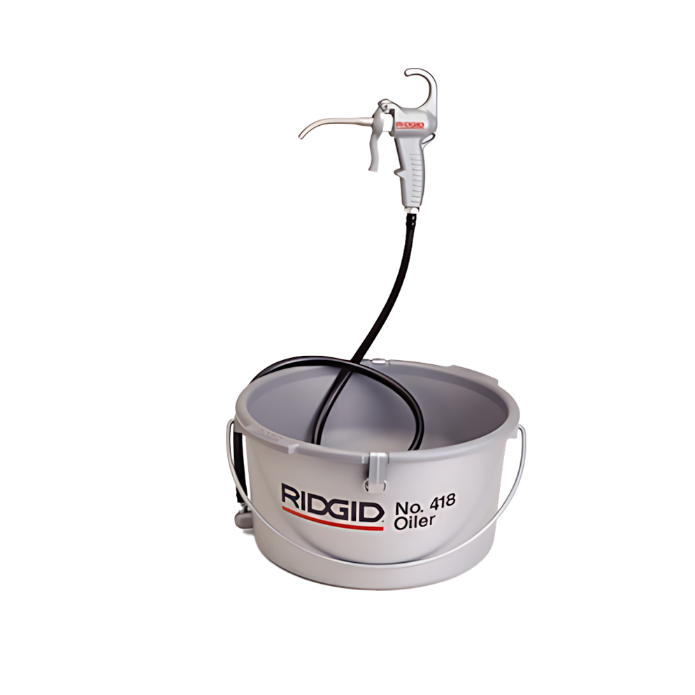 Oiler and Bucket for Manual Pipe Threading — Gap Power