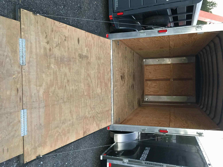 Rent a 16' Enclosed Trailer (6)
