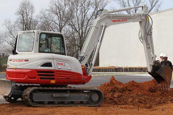 Takeuchi Excavator Digger Rental 8 Ton w/ Hydraulic Thumb (4)