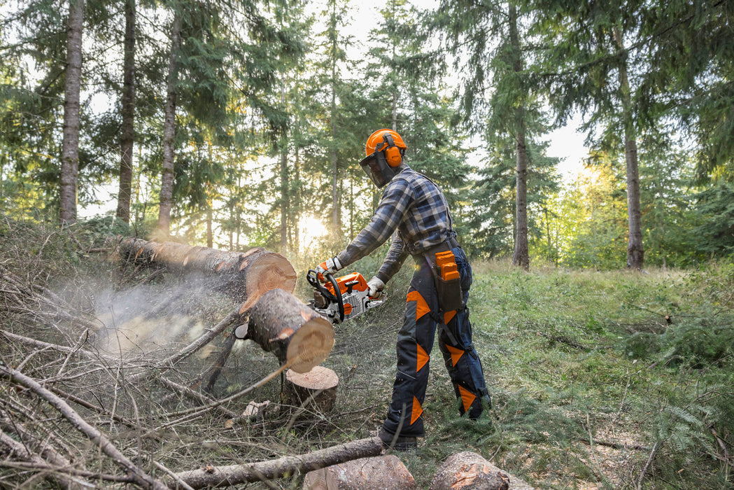 Chain Saw, 28", Stihl