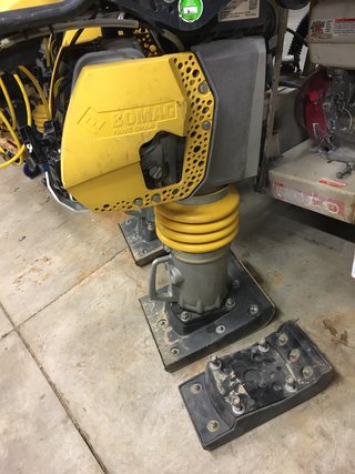 Narrow Tamper Foot, 6.5", for Bomag Jumping Jack (1)